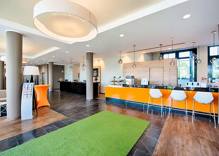 Loginn فندق لبسيا